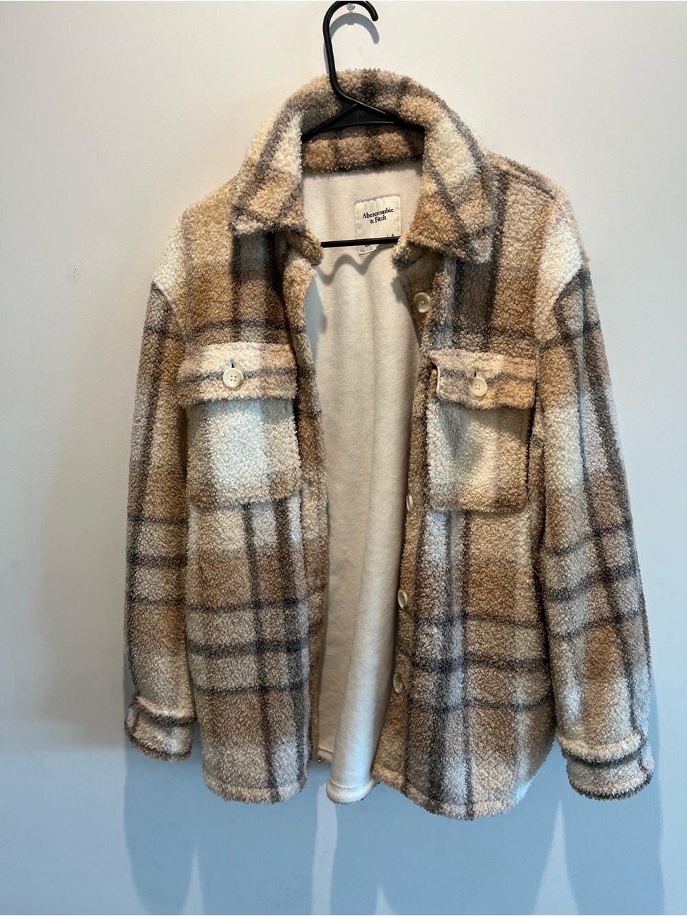 Abercrombie & Fitch Teddy Plaid Shacket in Cream & Brown